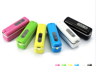 移动电源 小巧精致，尽享便携电力